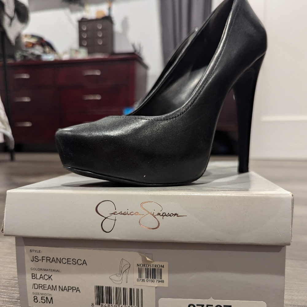 Jessica Simpson Black Heels
